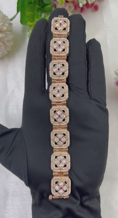 Meenakshi Moissanite Bracelet