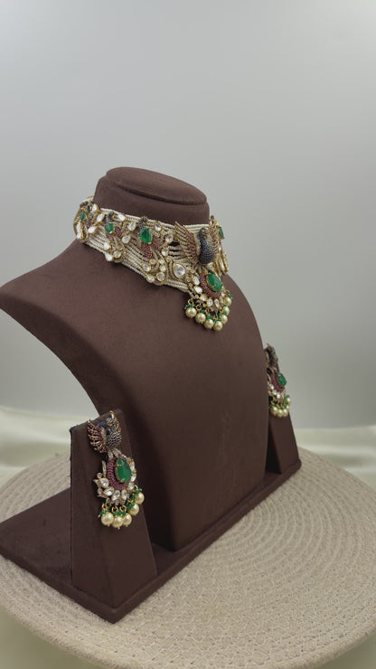 Maharani Green Kundan Choker Set