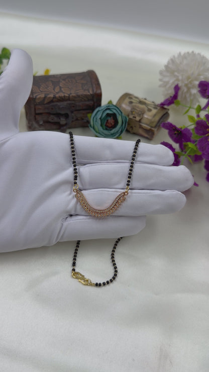 Minimal Curved Rose Gold Mangalsutra