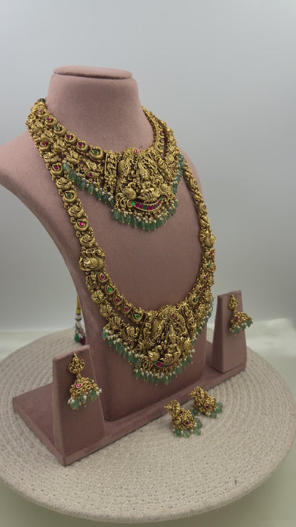 Aadhira Premium South Indian Combo Set