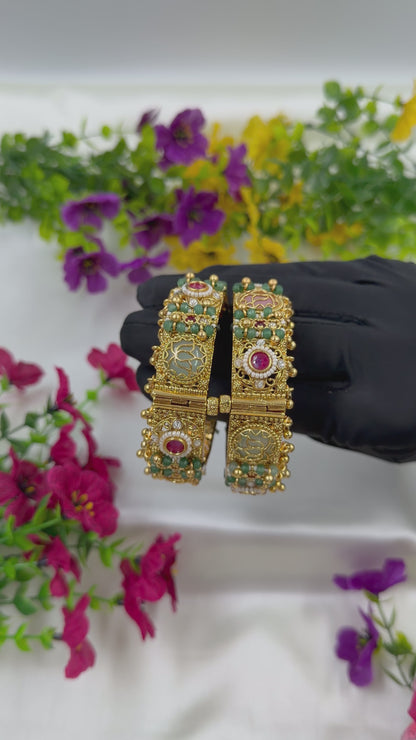 Swara Heritage Bangles (Openable)