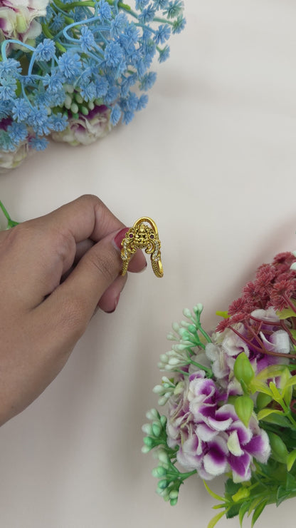Maithili Chorski Ring (Adjustable)