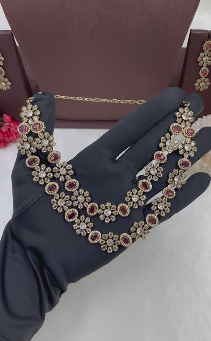 Diva Victorian Necklace