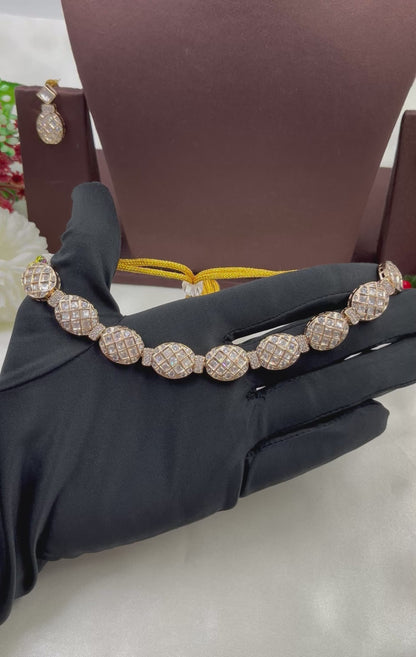 Prabha Moissanite Choker Necklace