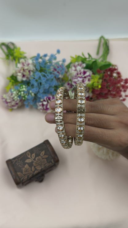 Sakshi Premium Moissanite Bangles (Openable)