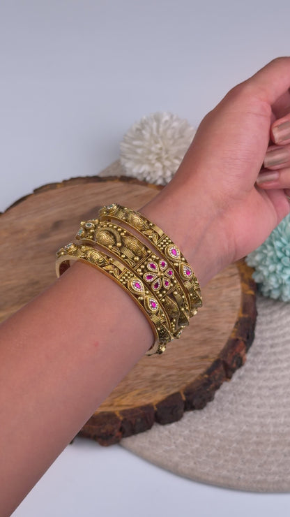 Isha Chorski Bangles (6 Pc)