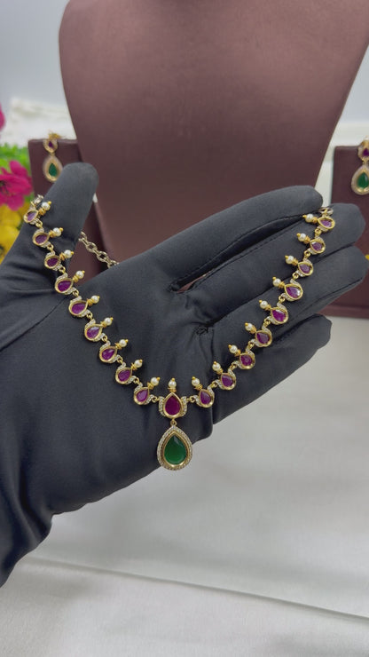 Janvi Traditional Delicate Necklace