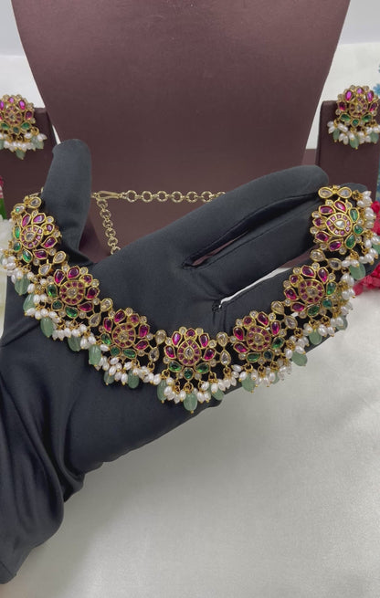 Kirti Traditional Victorian Necklace