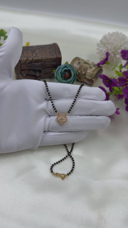 Vintage Floral Cluster Rose Gold Mangalsutra