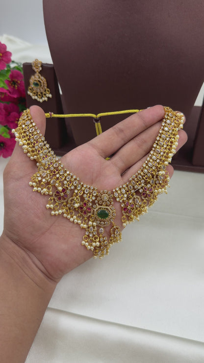 Neha Traditional Necklace Set