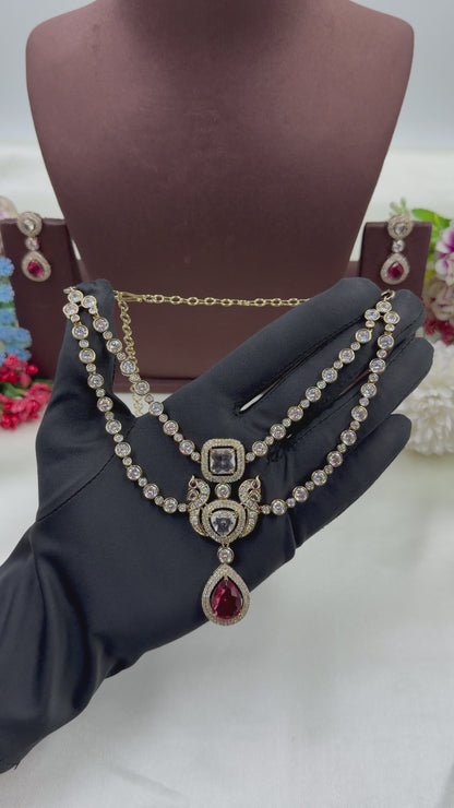 Bela Victorian Delicate Necklace