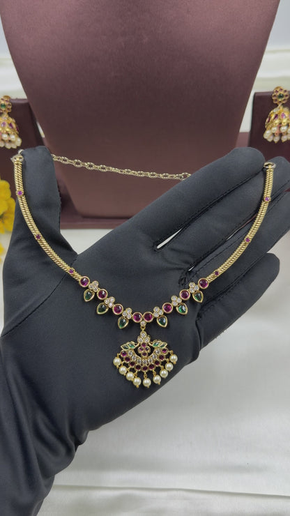 Madhavi Traditional Hasli Necklace