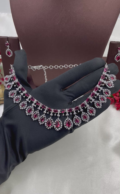 Arpita American Dimond Necklace