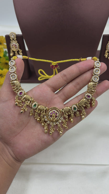 Sanchita Heritage Delicate Necklace