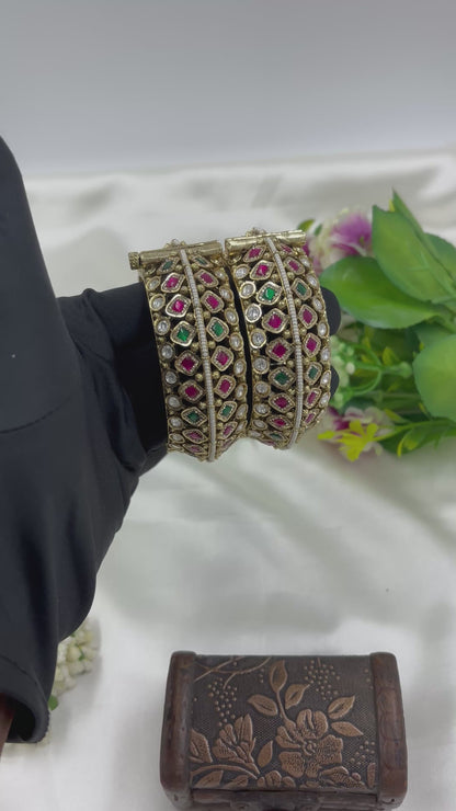 DEVIKA PREMIUM QUALITY CHORASKI BANGLES
