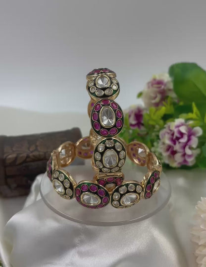 Iravi Premium Moissanite Kundan Bangles