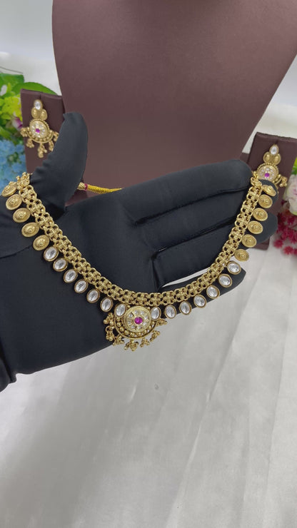 Sringarika Chorski Necklace