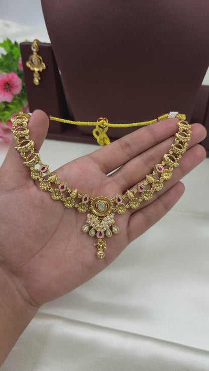 Yogita Chorski Necklace Set