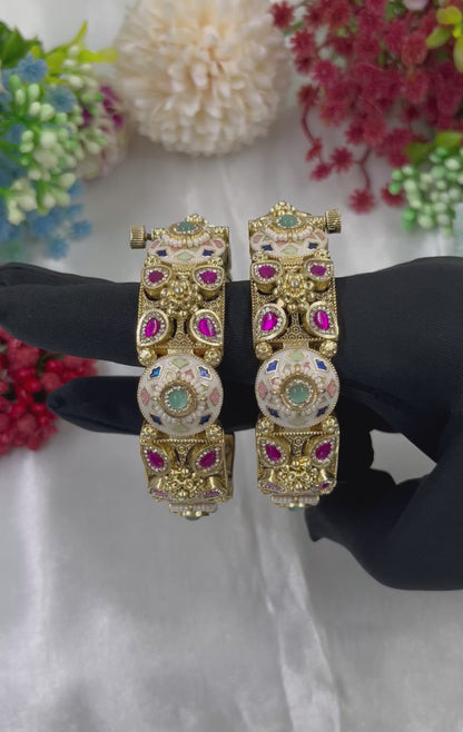 Royal Heritage Chorski Bangles