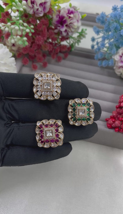 Nanda Moissanite Premium Ring