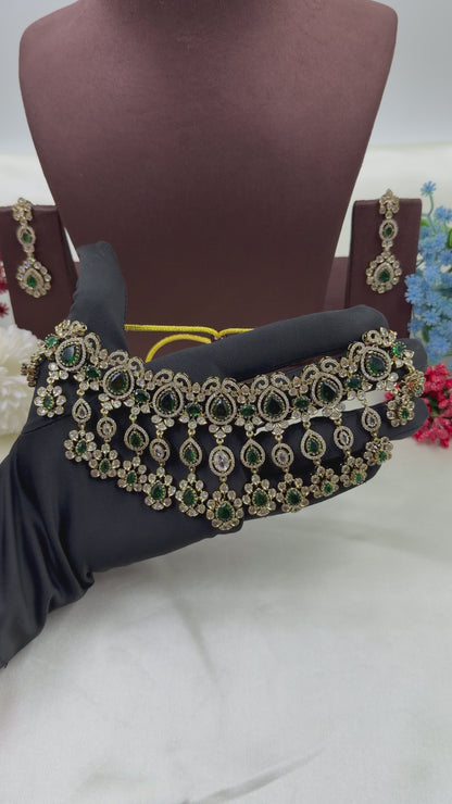 Malati Victorian Choker Necklace