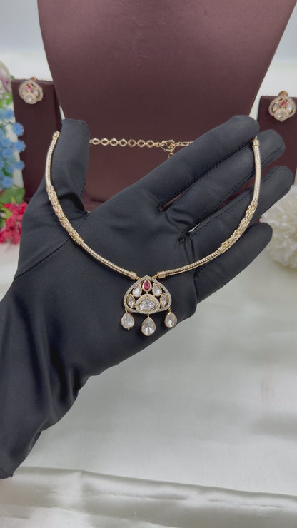 Jennifer Moissanite Hasli Necklace