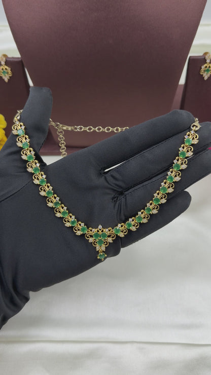 Tanisha Victorian Delicate Necklace