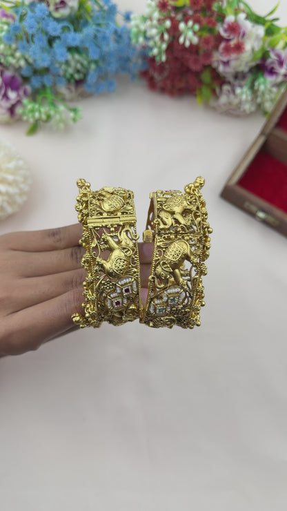Sushmita South Temple Bangles (Openable)