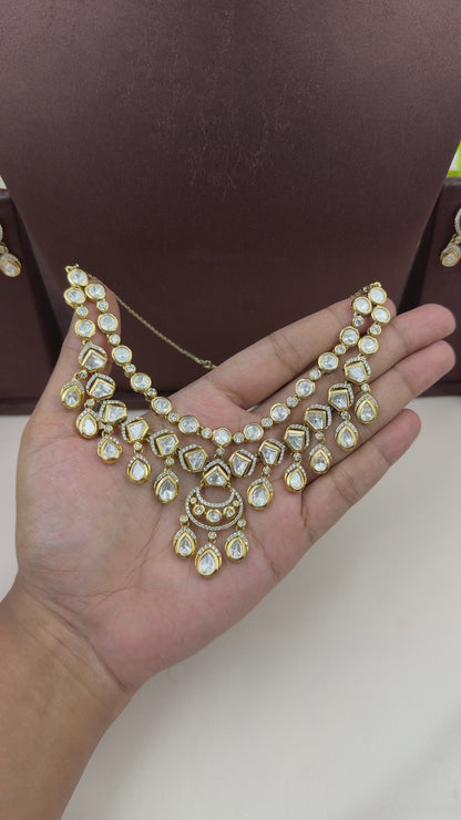 Yukti Premium Victorian Necklace Set
