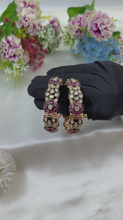 Pranita Moissanite Bangles (Openable)