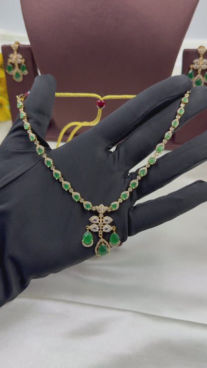 Divya Victorian Delicate Necklace