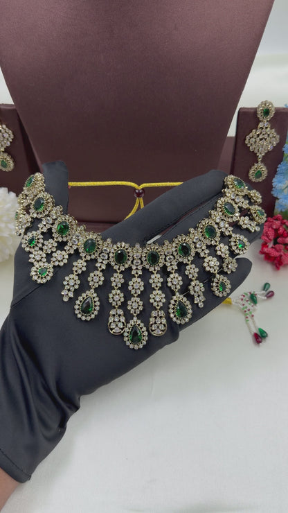 Tina Victorian Choker Necklace Set