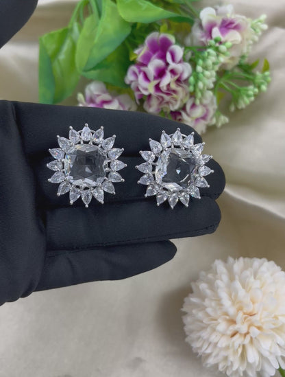 Heartfelt Premium Ad Earing