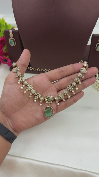 Pooja Victorian Delicate Necklace Set