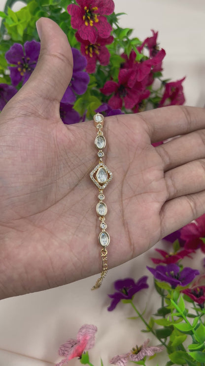 Manu Moissanite Bracelet (Adjustable)