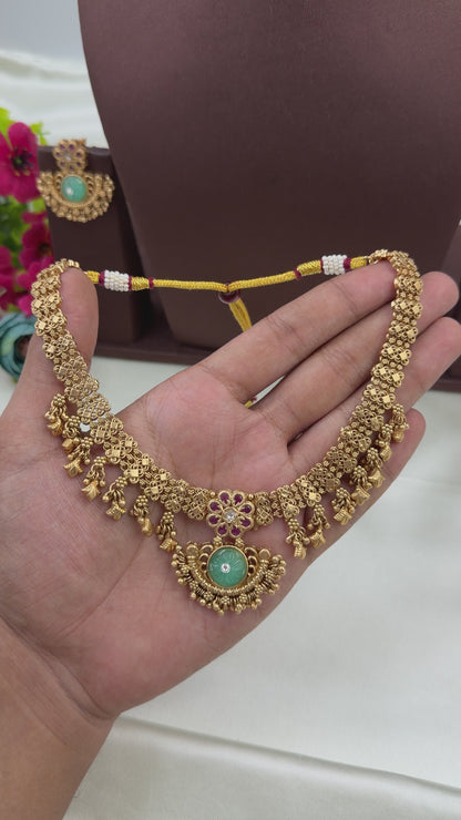 Mahima Premium Heritage Necklace Set