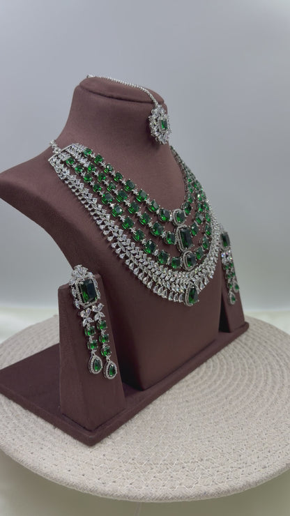 Arathi American Diamond Necklace