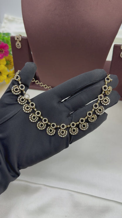 Vidhi Victorian Delicate Necklace