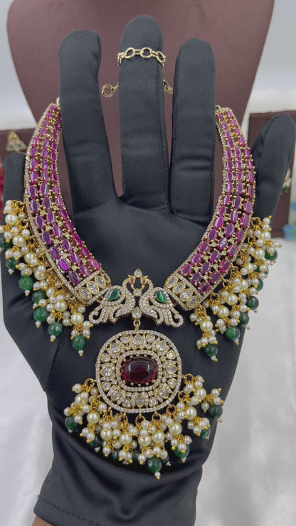 Kene Victorian Hasli Necklace Set