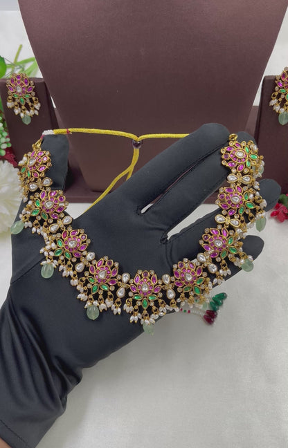 Tara Victorian Traditional Necklace