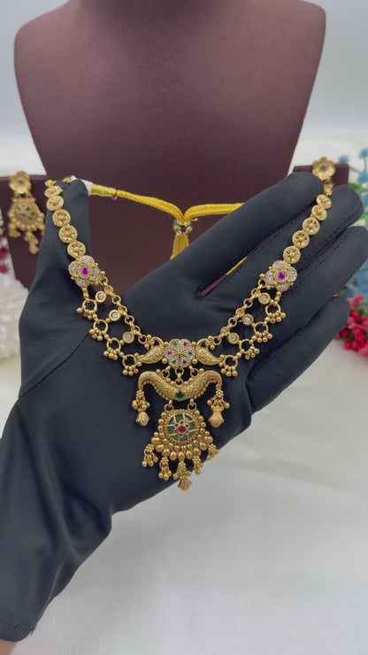 Avantika Heritage Delicate Necklace