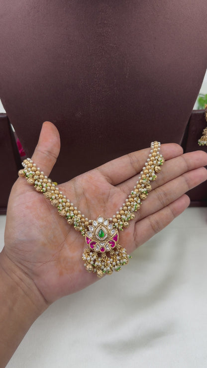 Ahana Heritage Necklace Set