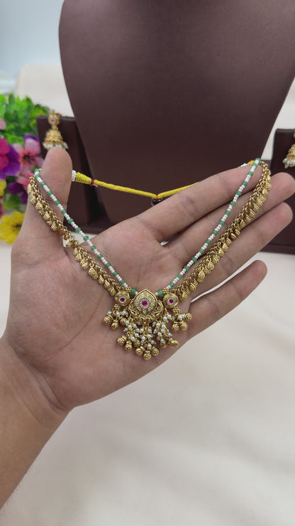 Shefali Heritage Chorski Delicate Necklace Set