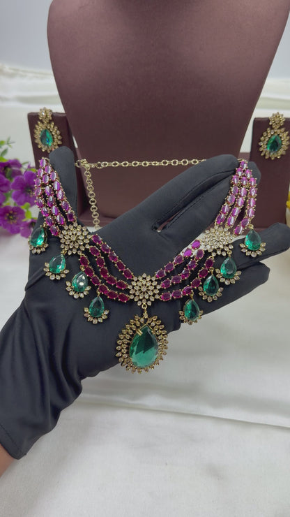 Sayali Victorian Premium Necklace