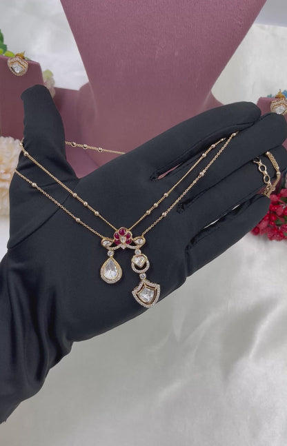 Regal Redance Premium Moissanite Chain Pendent