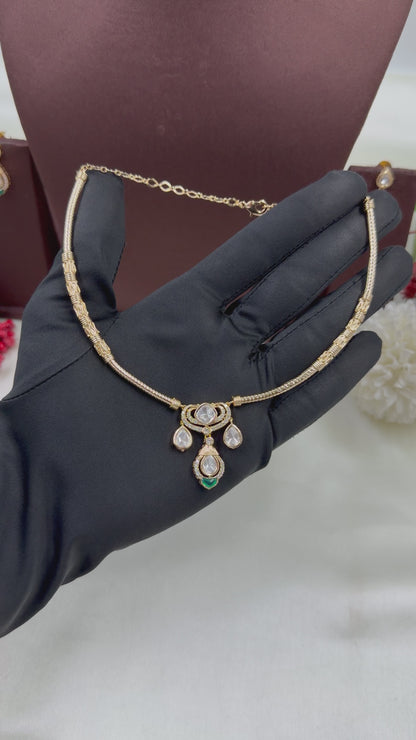 Nora Moissanite Hasli Necklace