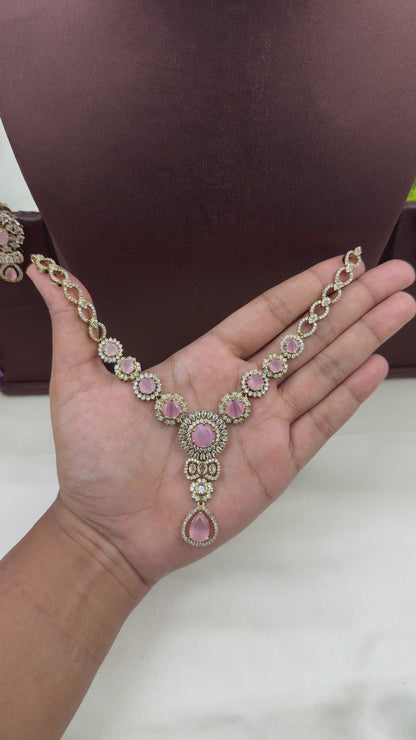 Diya Victorian Delicate Necklace Set